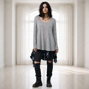 2 for $15 Sonoma Oversized Long Sleeve Tee Glacier Gray Medium Soft Grunge Tee